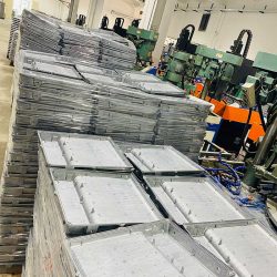 tlačno lijevano kućište-reflektora